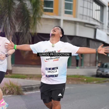 Runner Photo 7991799
