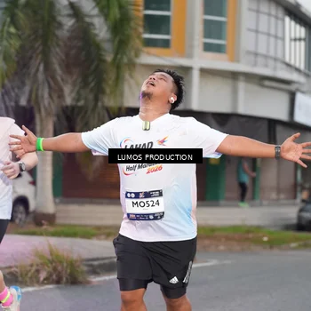 Runner Photo 7991804
