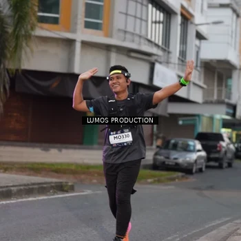 Runner Photo 7991890
