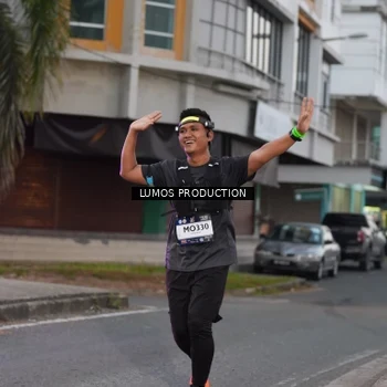 Runner Photo 7991895
