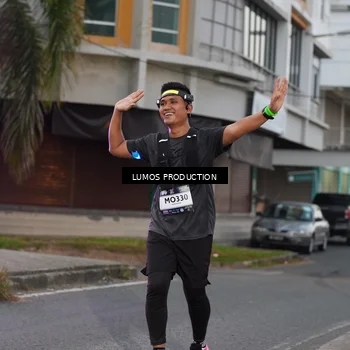 Runner Photo 7991897