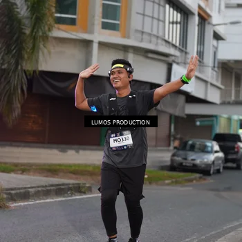 Runner Photo 7991898