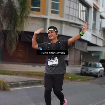 Runner Photo 7991903