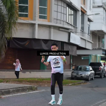 Runner Photo 7991912