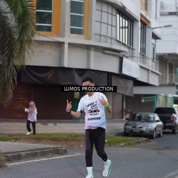 Runner Photo 7991921