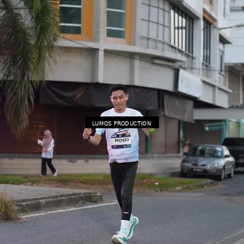 Runner Photo 7991928