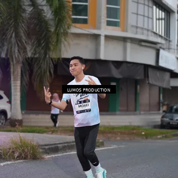 Runner Photo 7991941