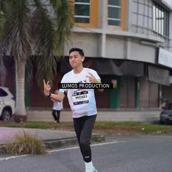 Runner Photo 7991944