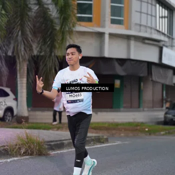 Runner Photo 7991947