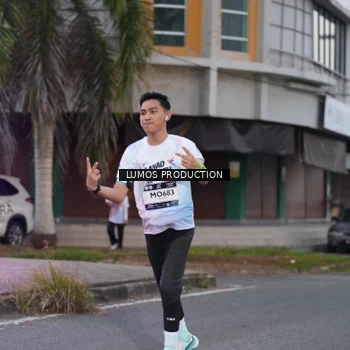 Runner Photo 7991952