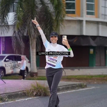 Runner Photo 7991975