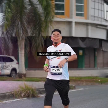 Runner Photo 7992026