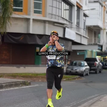 Runner Photo 7992056