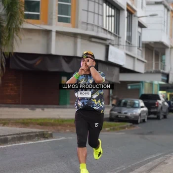 Runner Photo 7992059