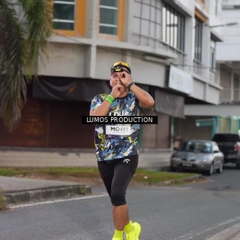 Runner Photo 7992060