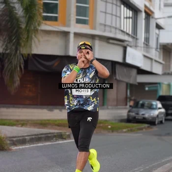 Runner Photo 7992063
