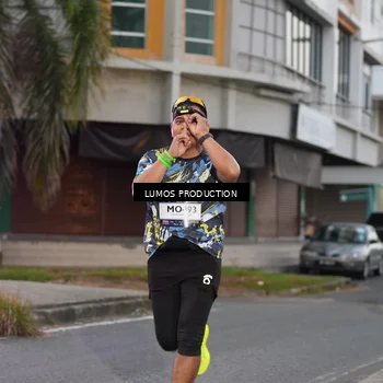 Runner Photo 7992066
