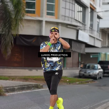 Runner Photo 7992072