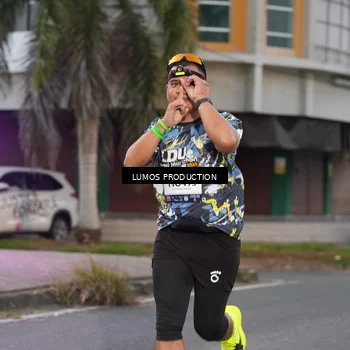 Runner Photo 7992075