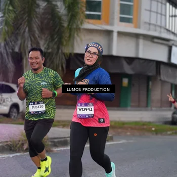Runner Photo 7992078