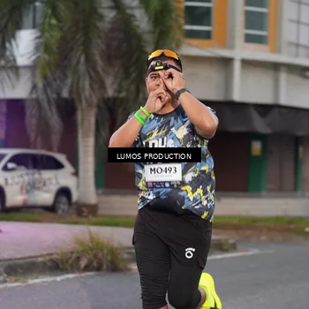 Runner Photo 7992079
