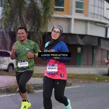 Runner Photo 7992092
