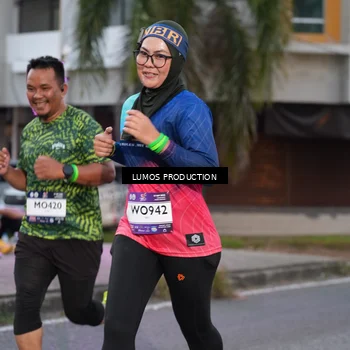 Runner Photo 7992097