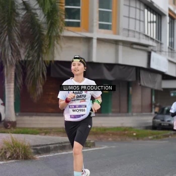 Runner Photo 7992103