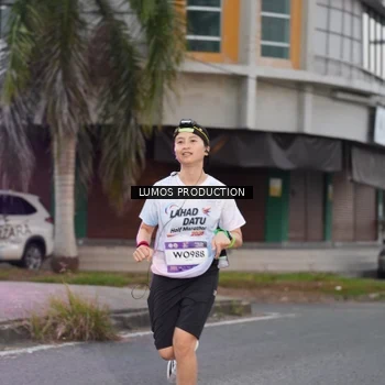 Runner Photo 7992108