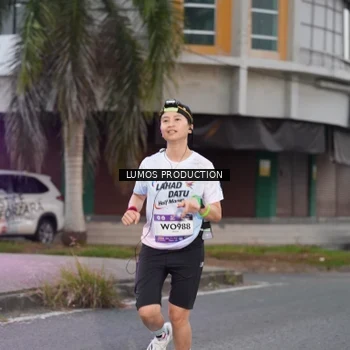 Runner Photo 7992109