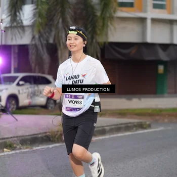 Runner Photo 7992118