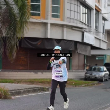 Runner Photo 7992129