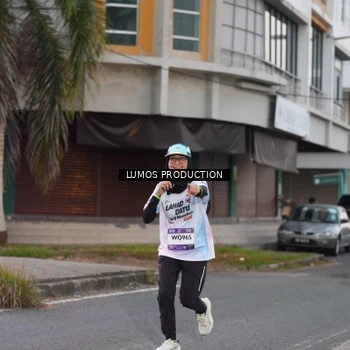 Runner Photo 7992132