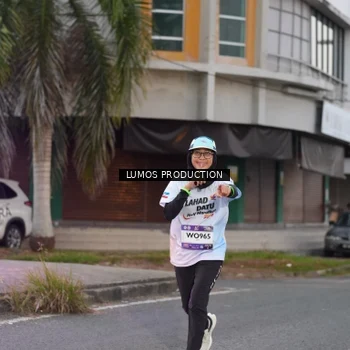 Runner Photo 7992137