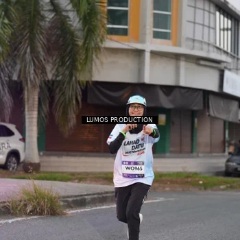 Runner Photo 7992139