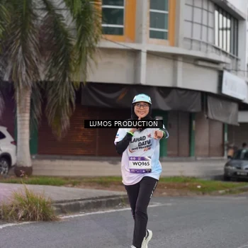 Runner Photo 7992140