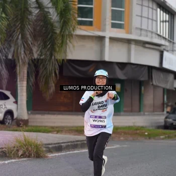 Runner Photo 7992143