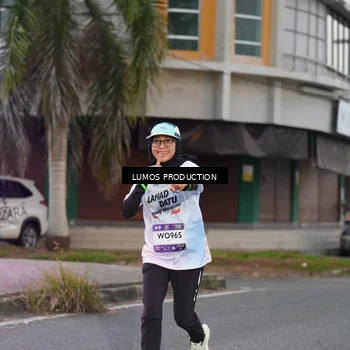 Runner Photo 7992151