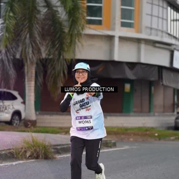Runner Photo 7992152