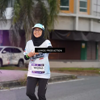 Runner Photo 7992161