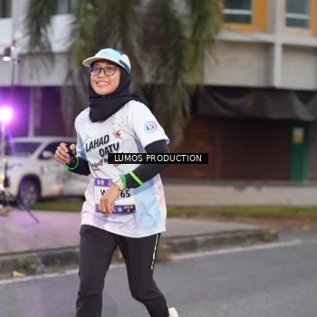 Runner Photo 7992167