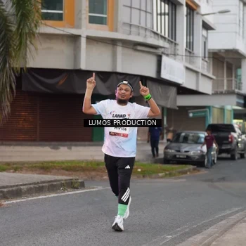 Runner Photo 7992177