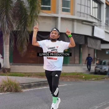 Runner Photo 7992188