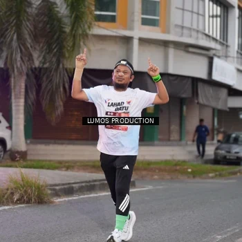 Runner Photo 7992189