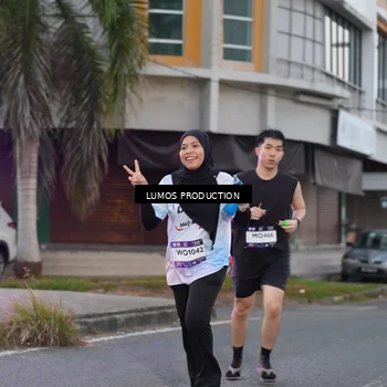 Runner Photo 7992211