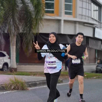 Runner Photo 7992214