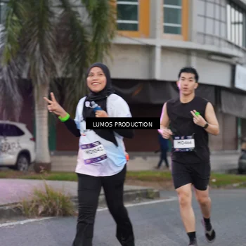 Runner Photo 7992223