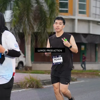Runner Photo 7992226