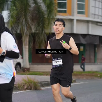 Runner Photo 7992228