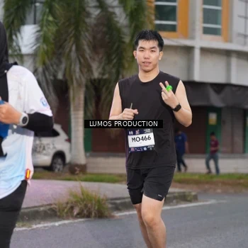 Runner Photo 7992230